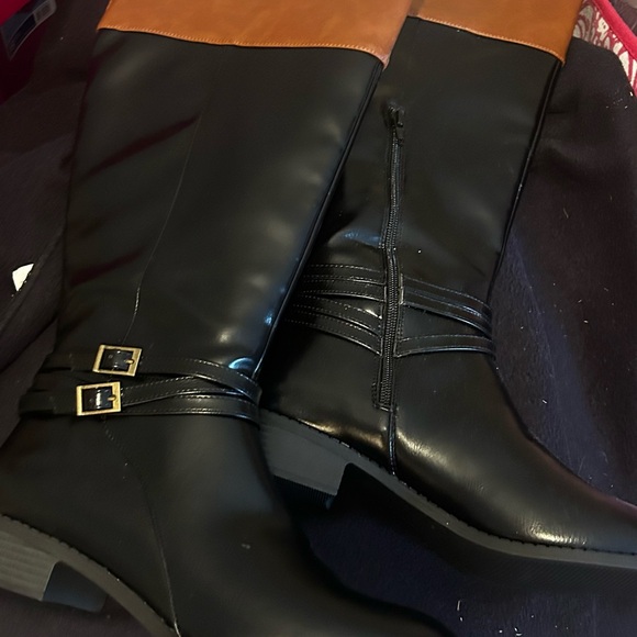 Brand new boots from Kohl’s size 10 and 11 available never worn new tags - Picture 9 of 13